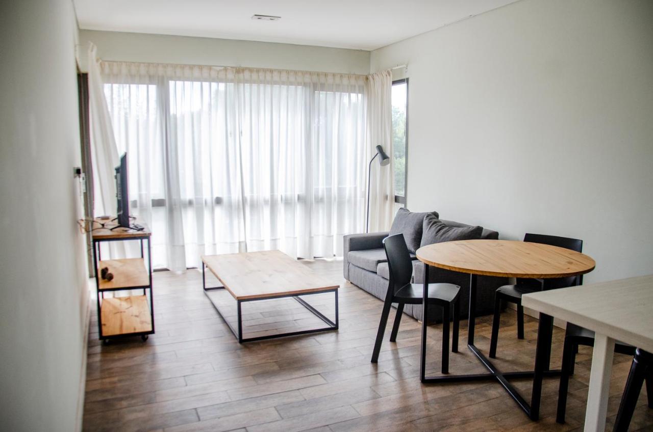Casa Campus Pilar Araucarias Apartment Luaran gambar